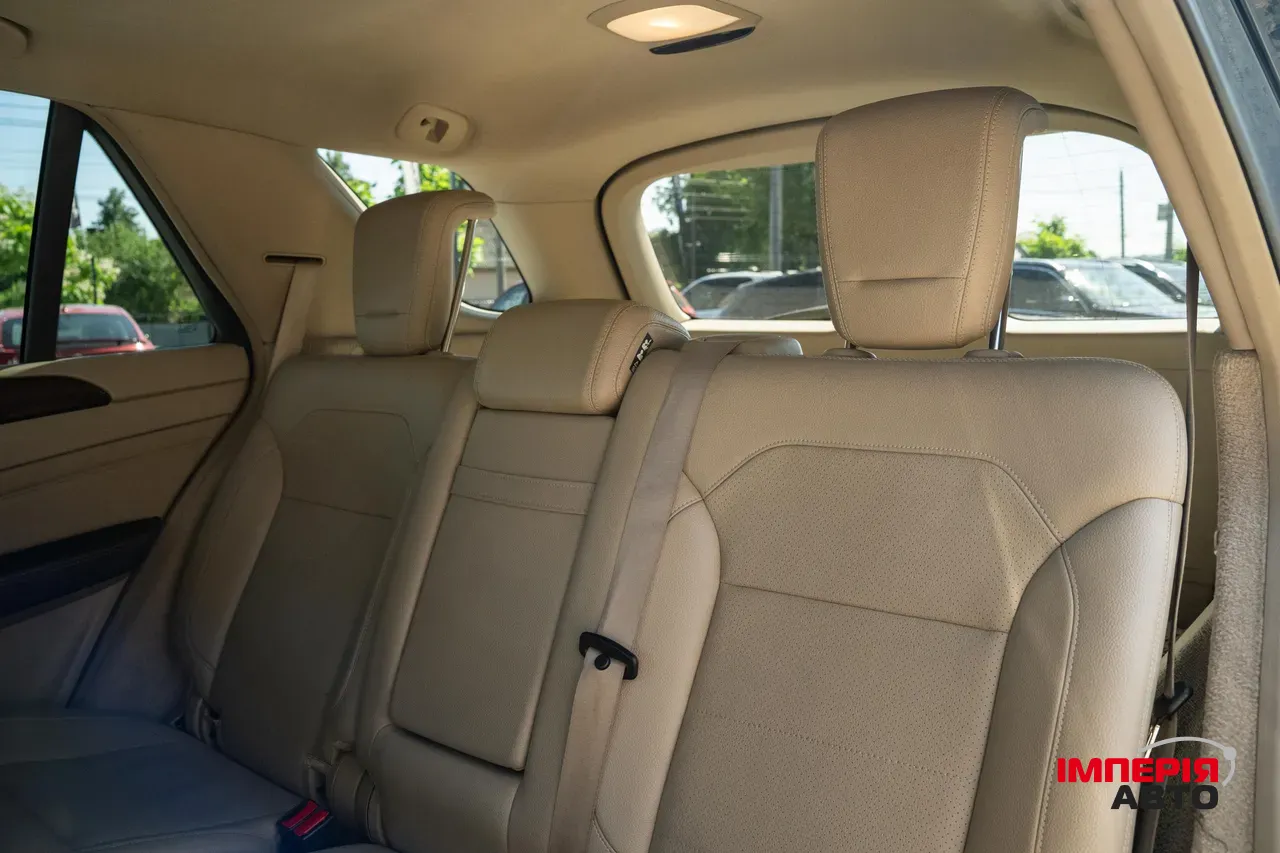 Mercedes-Benz M-Класс - фото 35