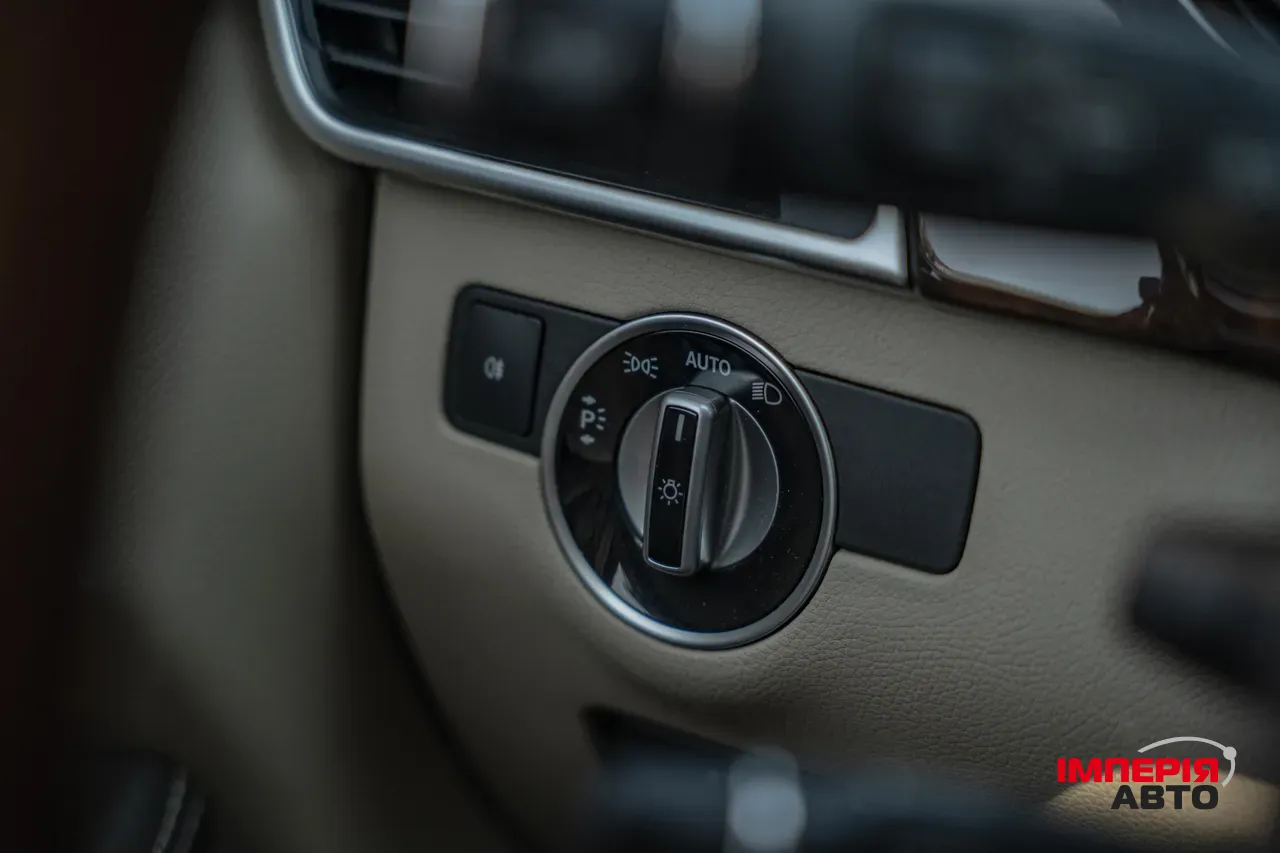 Mercedes-Benz M-Класс - фото 21