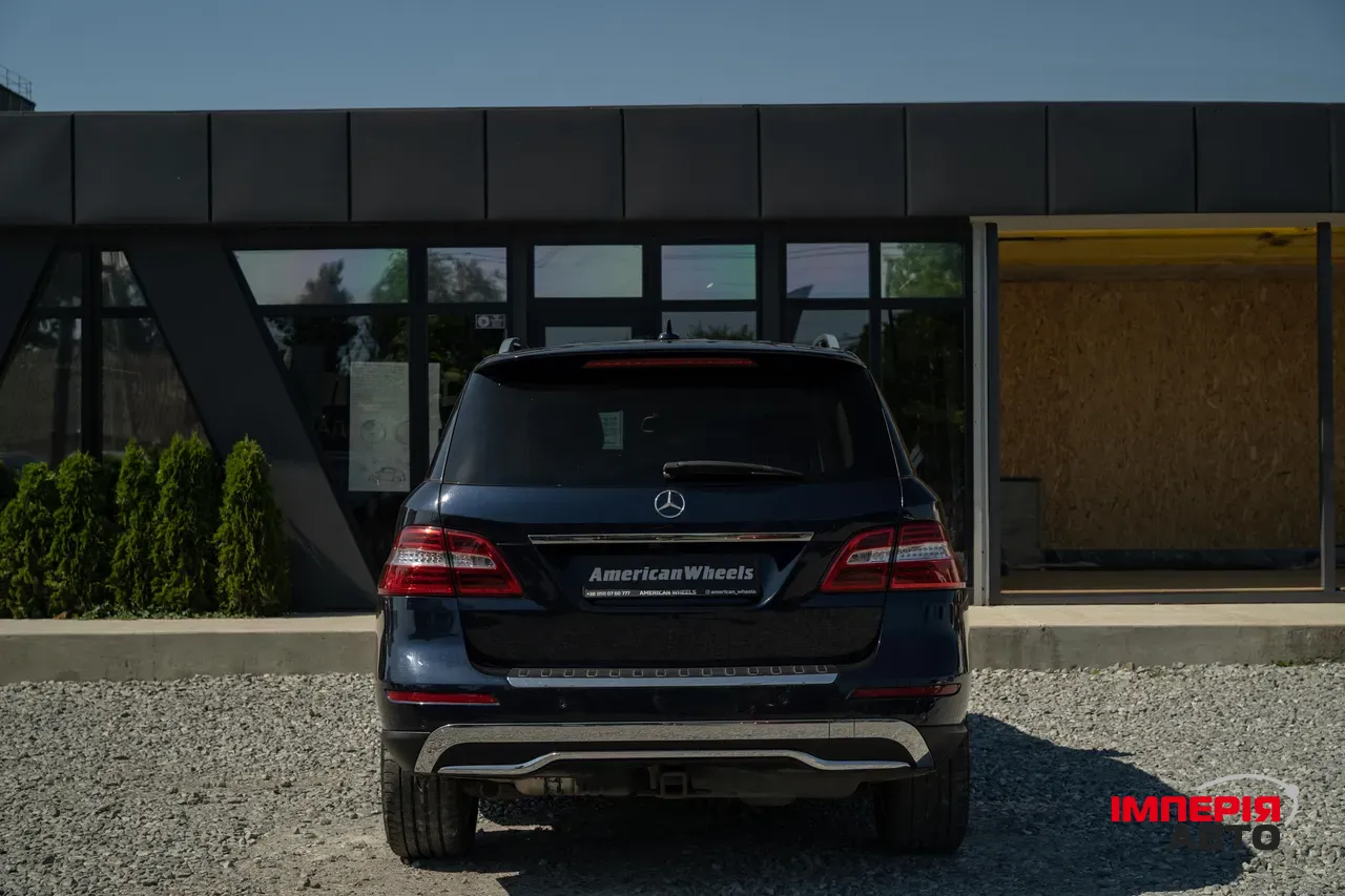 Mercedes-Benz M-Класс - фото 6