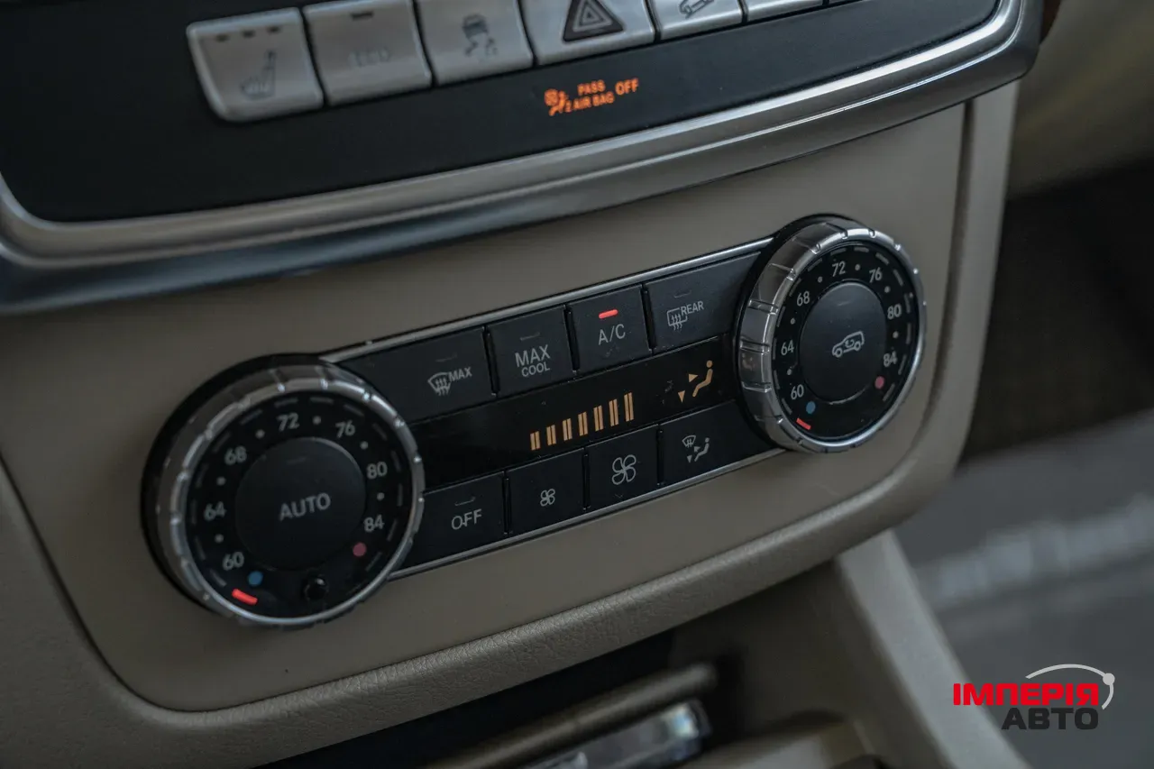 Mercedes-Benz M-Класс - фото 30