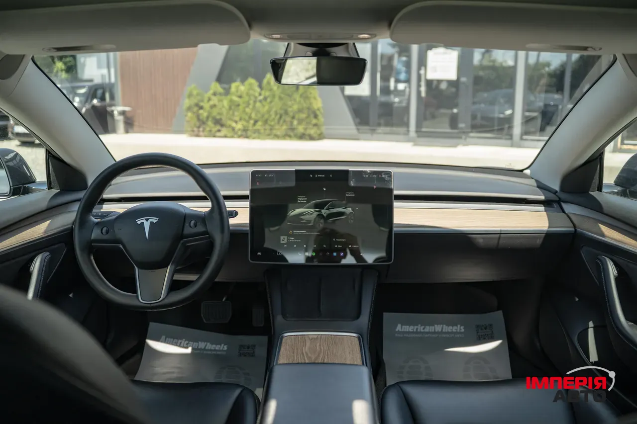 Tesla Model 3 - фото 19