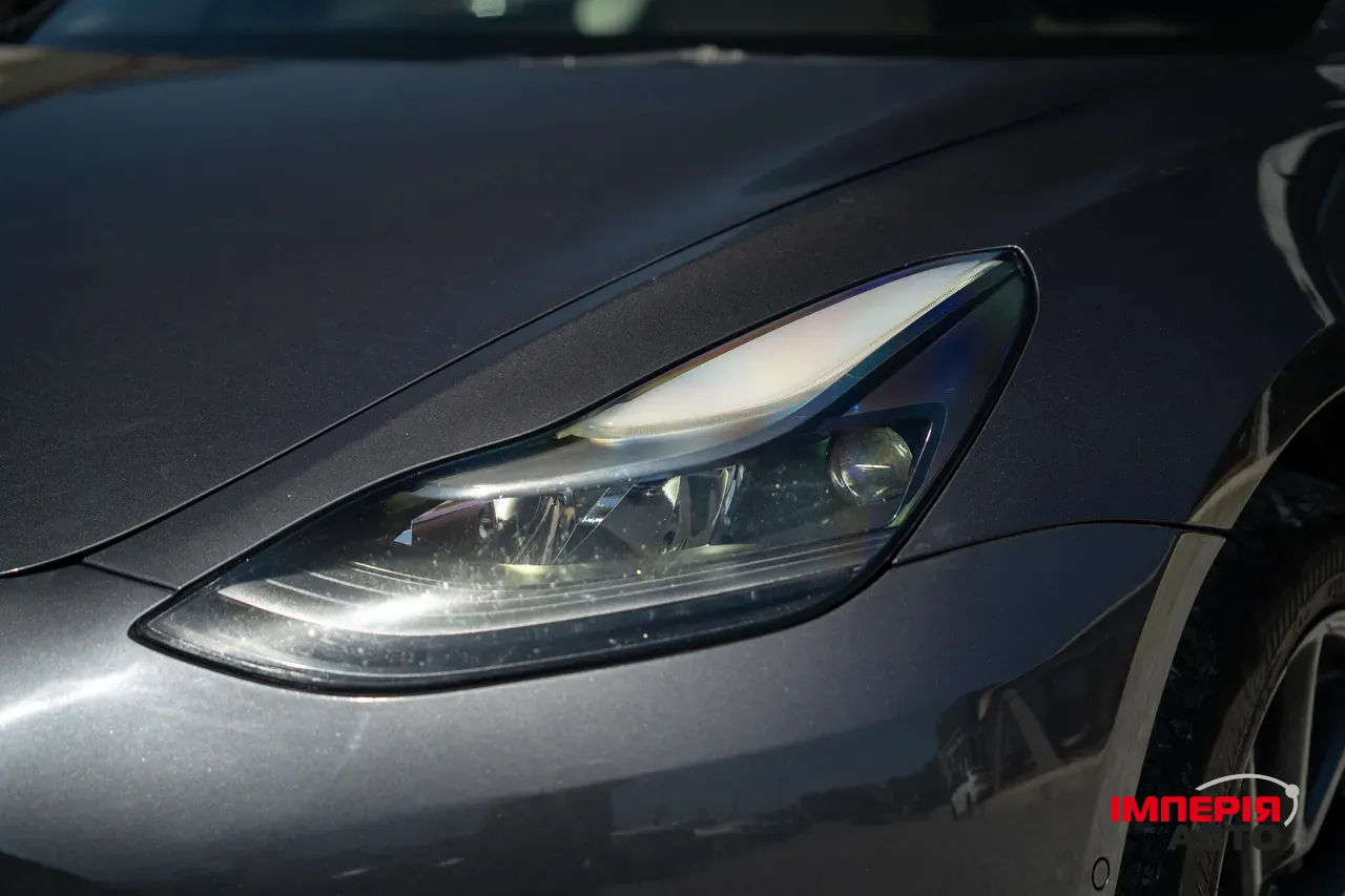 Tesla Model 3 - фото 15