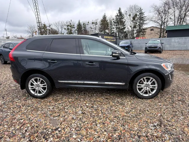 Volvo XC60 - фото 5