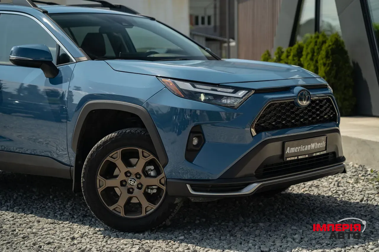 Toyota RAV4 - фото 18