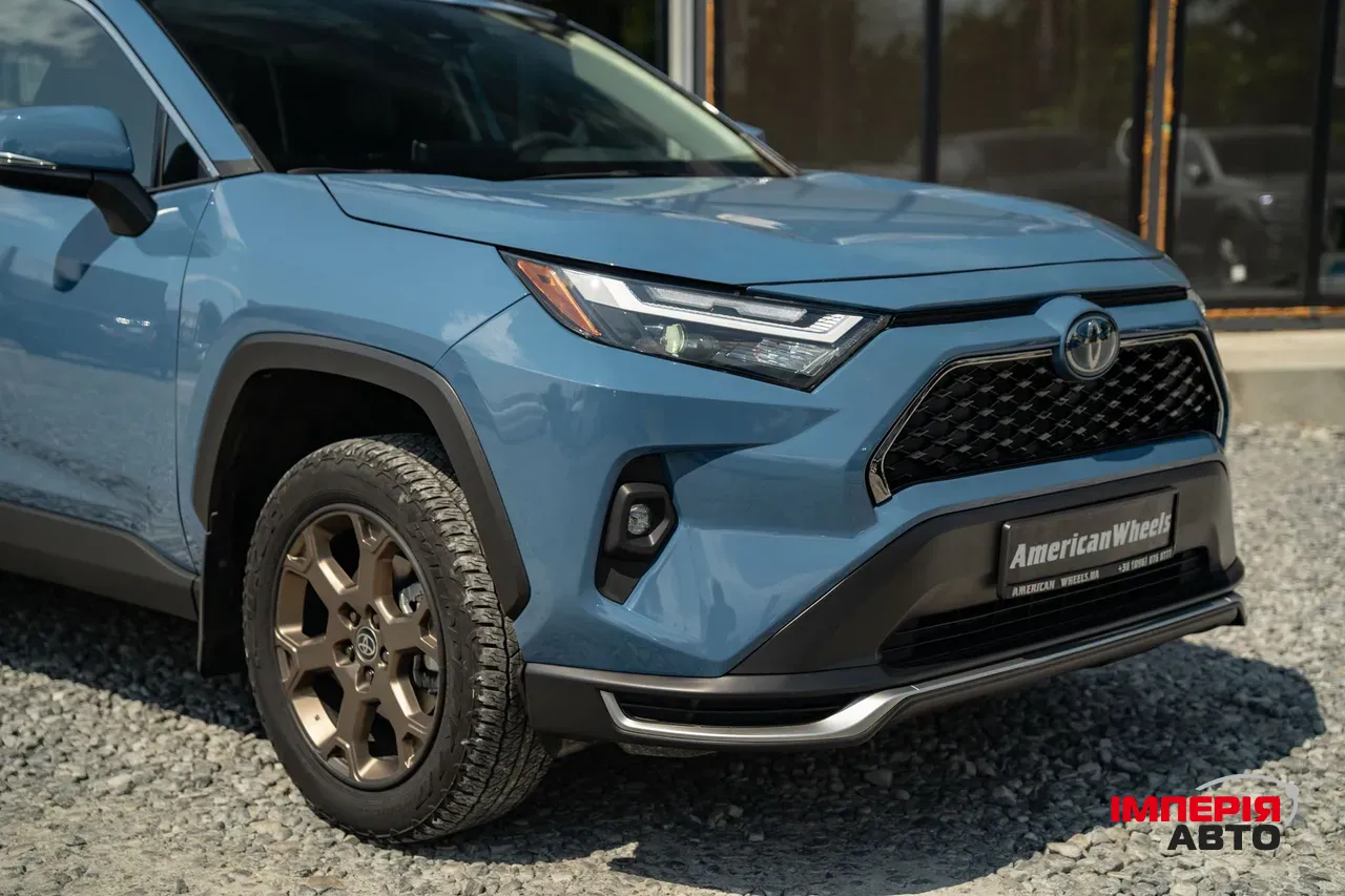 Toyota RAV4 - фото 17