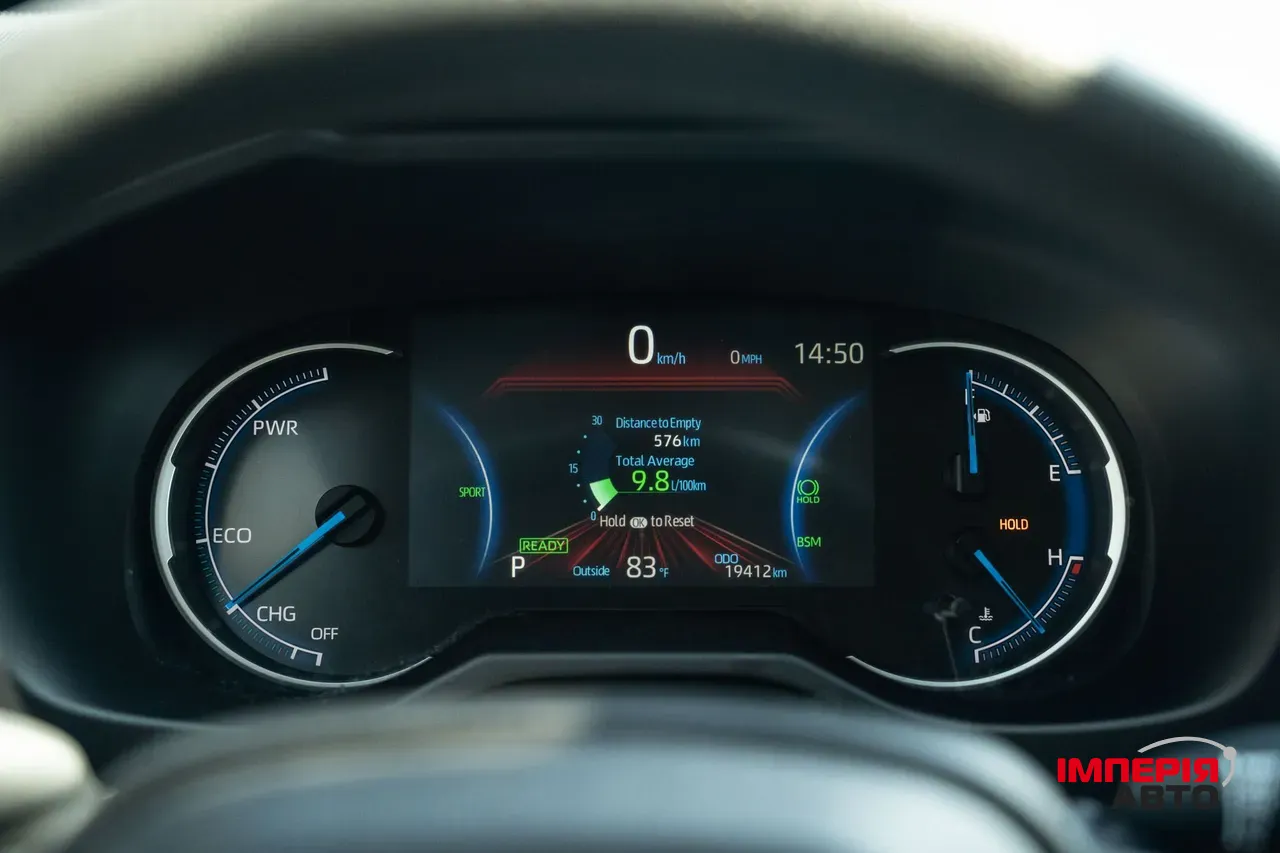 Toyota RAV4 - фото 32