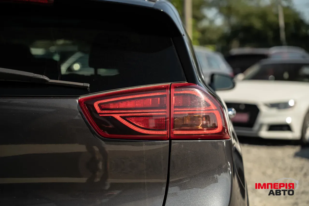 Kia Niro - фото 11