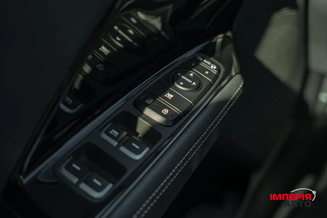 Kia Niro - фото 25