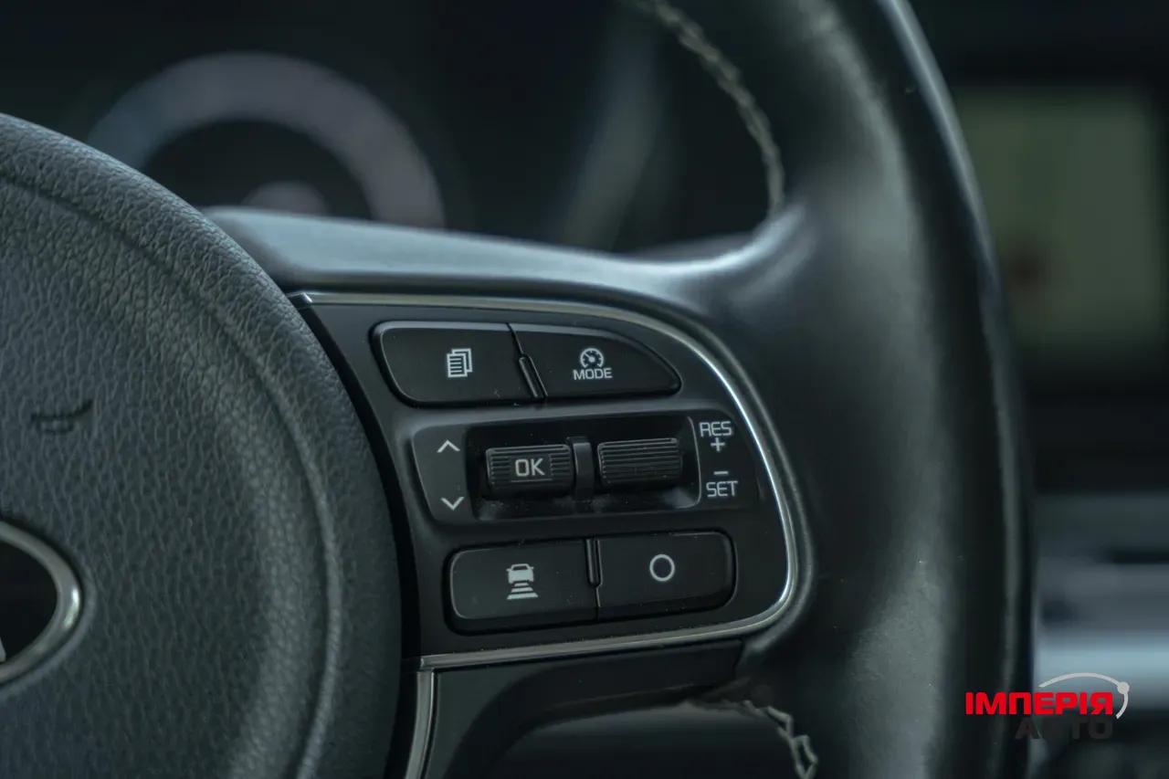 Kia Niro - фото 32
