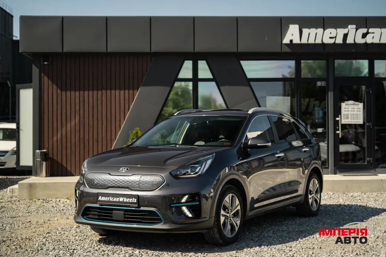 Kia Niro - фото 1