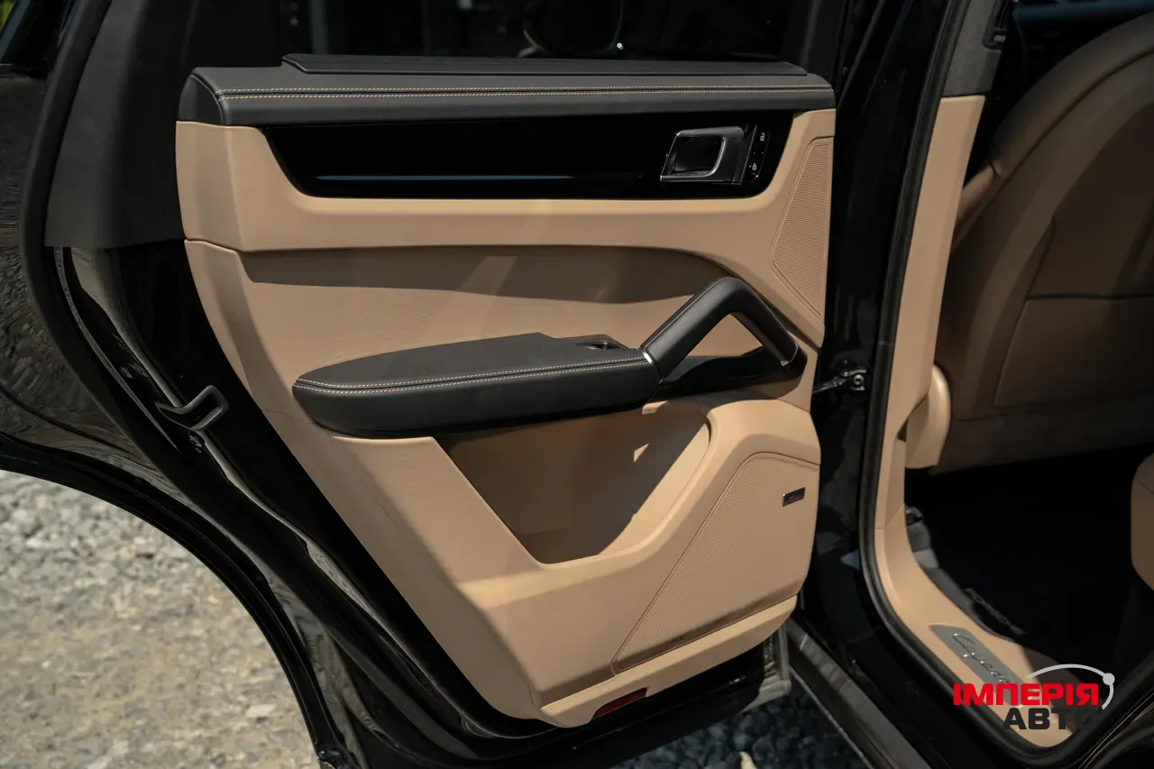 Porsche Cayenne - фото 61