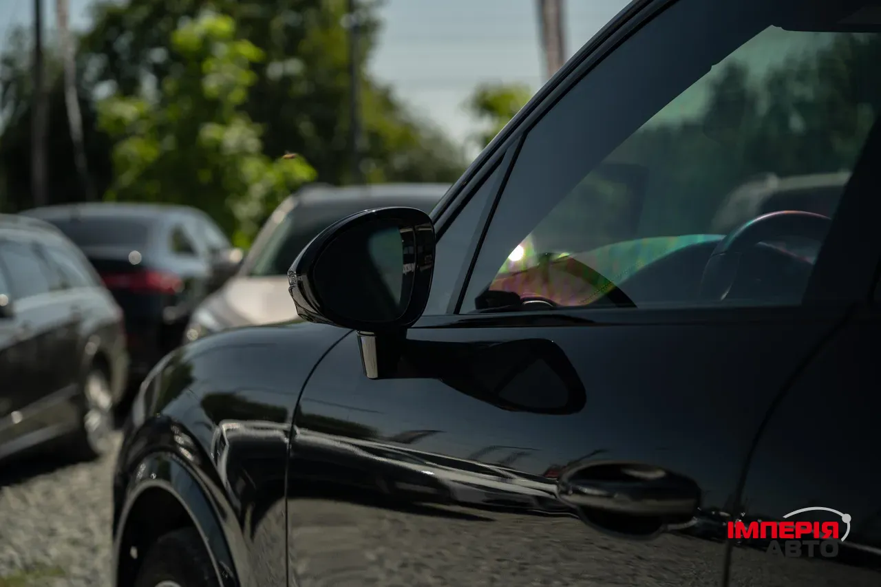 Porsche Cayenne - фото 9