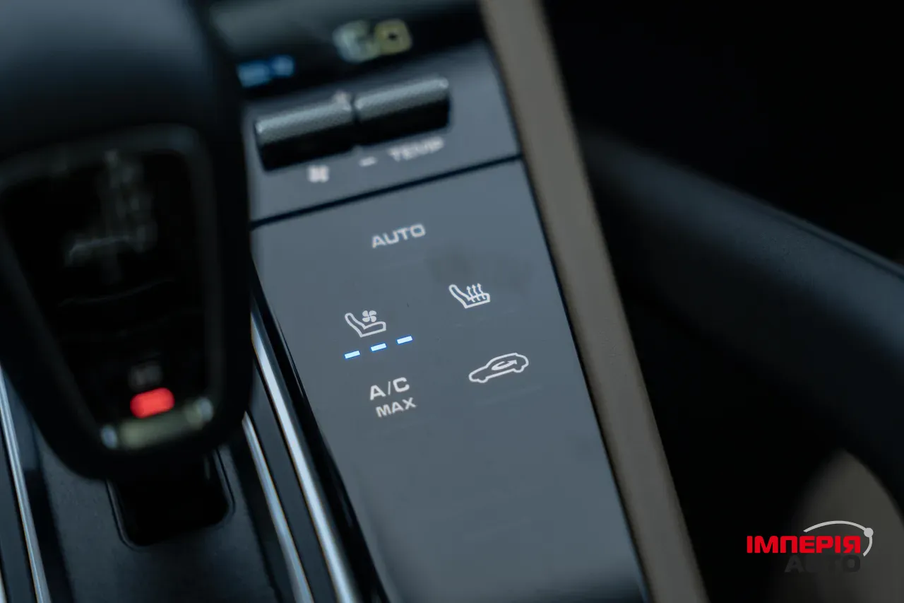 Porsche Cayenne - фото 49