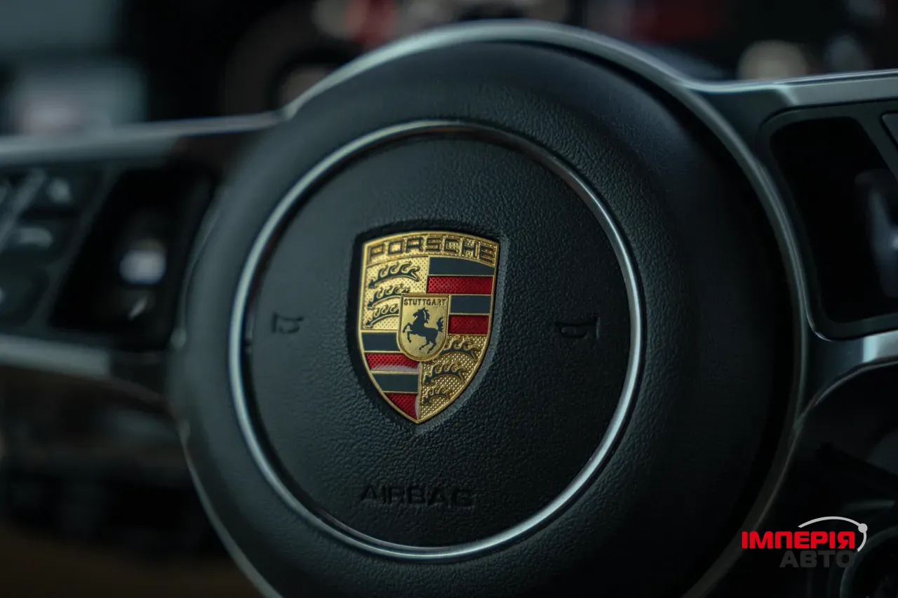 Porsche Cayenne - фото 36