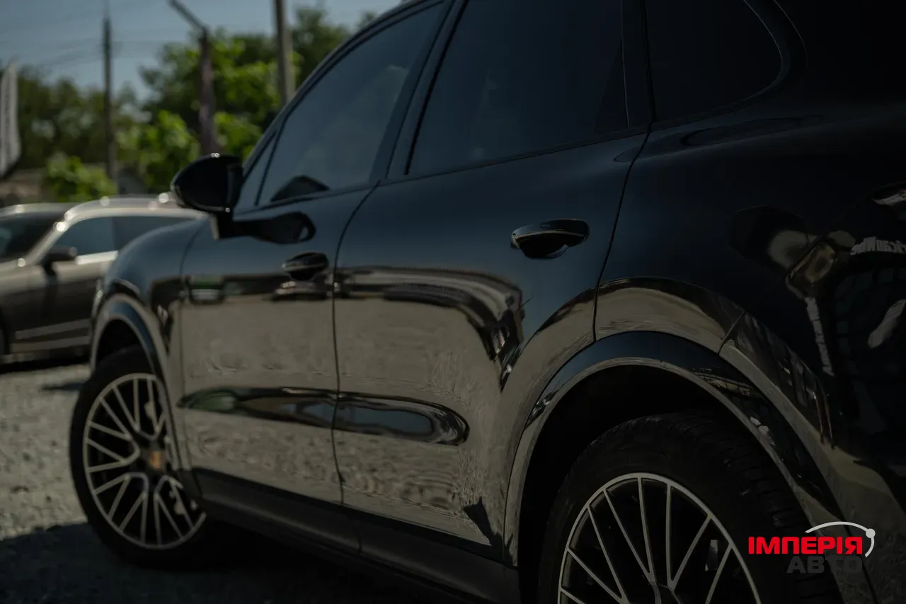 Porsche Cayenne - фото 8