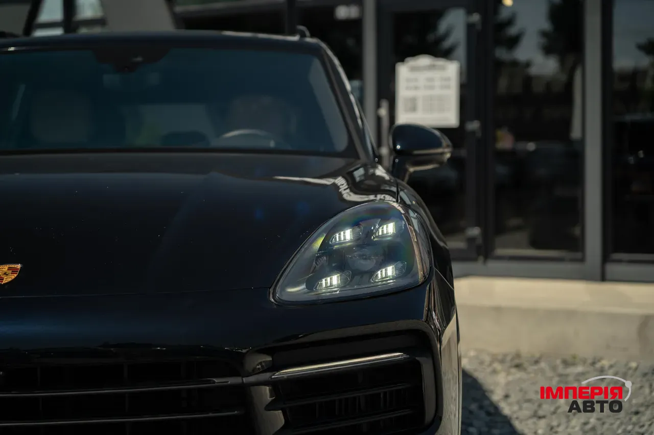 Porsche Cayenne - фото 18