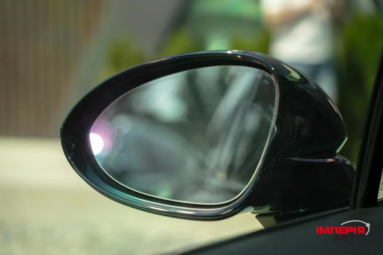 Porsche Cayenne - фото 25