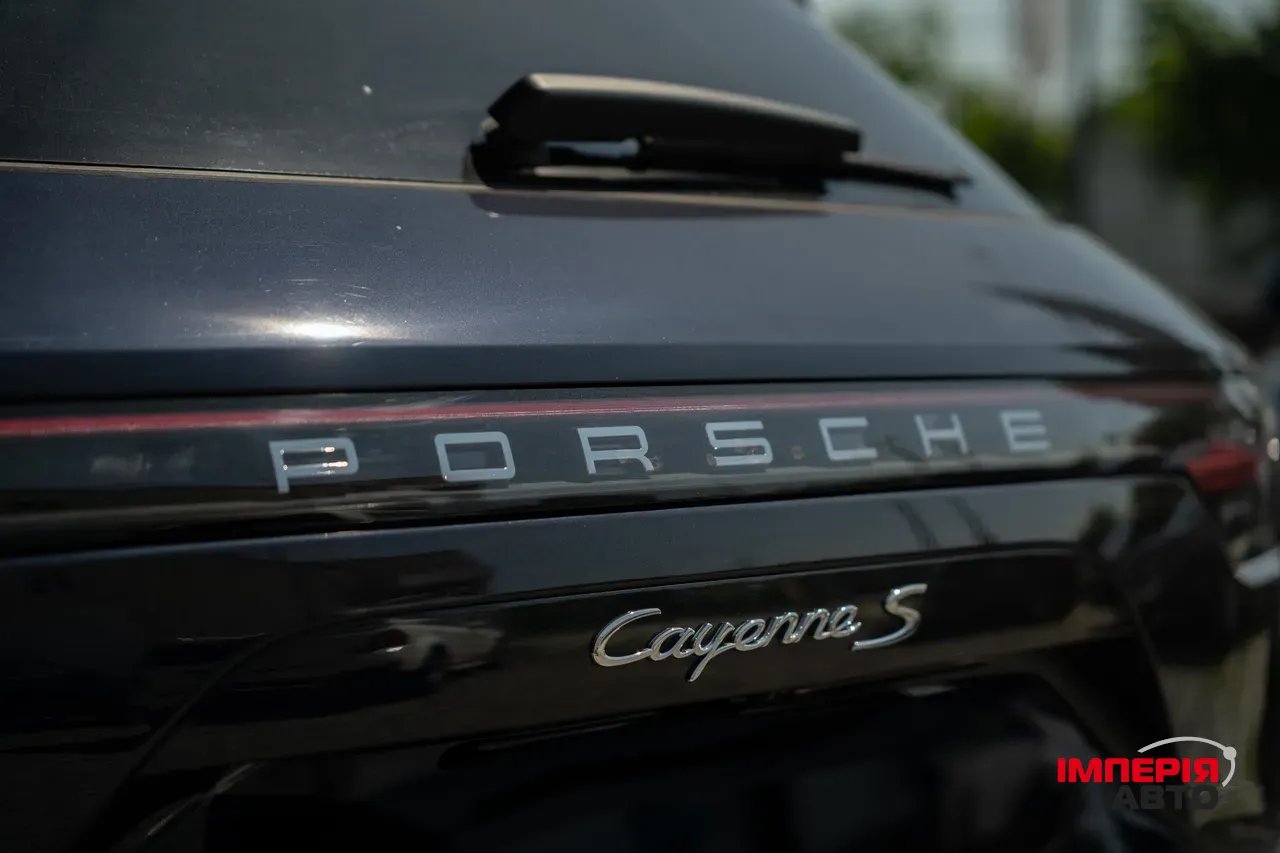 Porsche Cayenne - фото 10