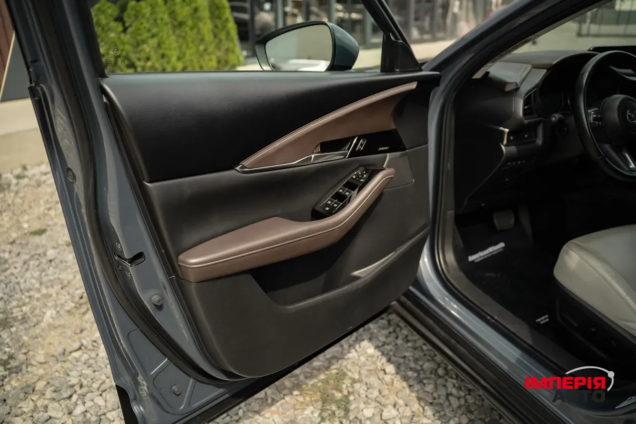 Mazda CX-30 - фото 53