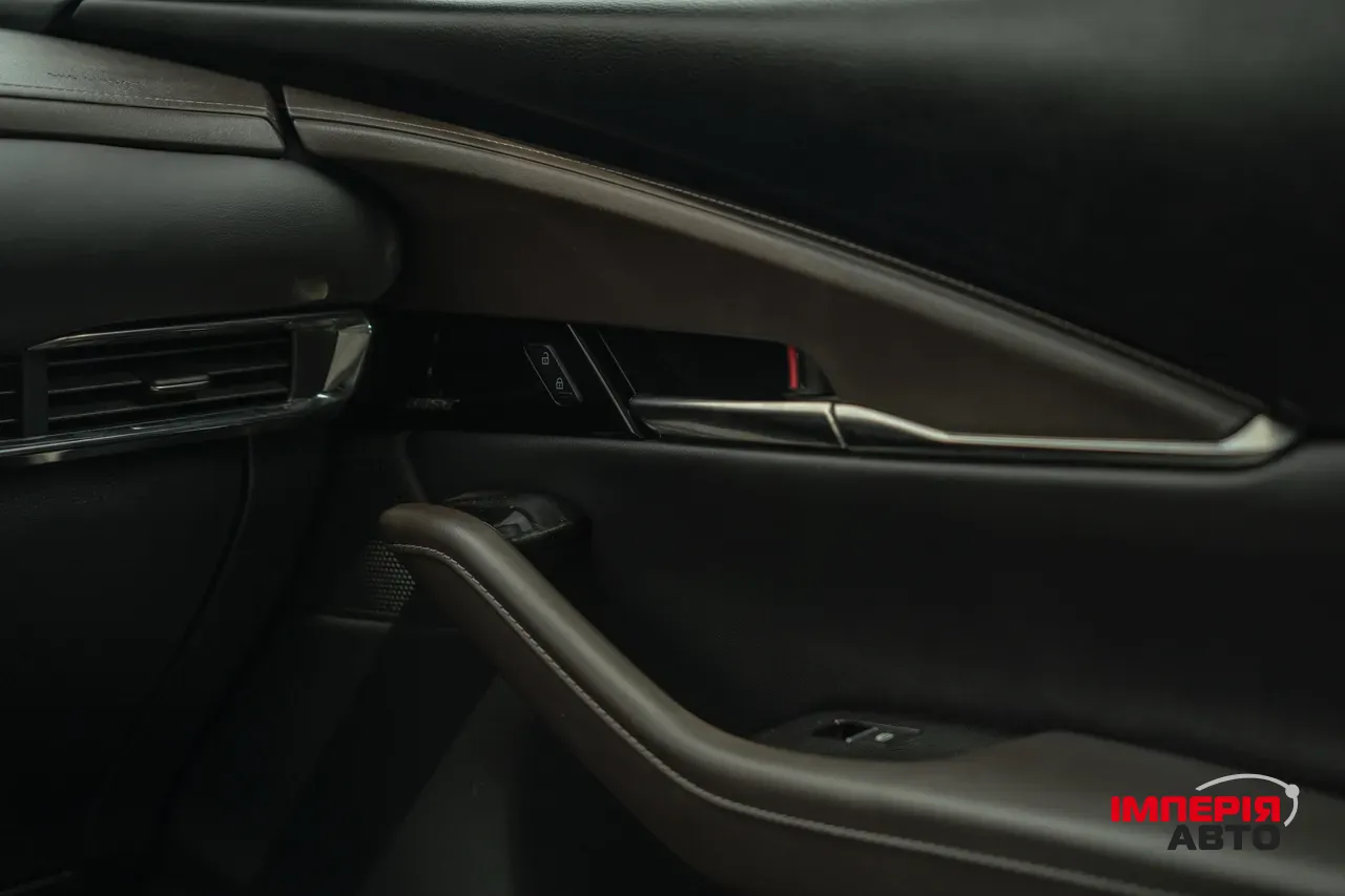 Mazda CX-30 - фото 48