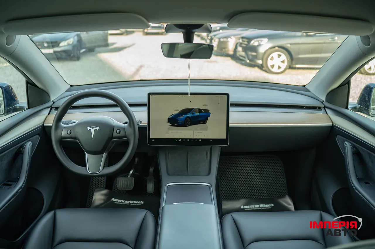 Tesla Model Y - фото 16
