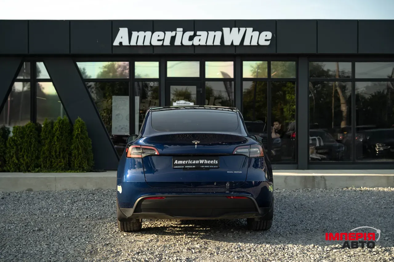 Tesla Model Y - фото 6