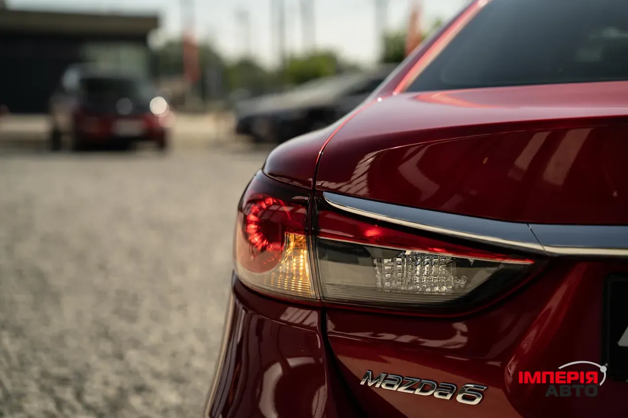Mazda 6 - фото 7