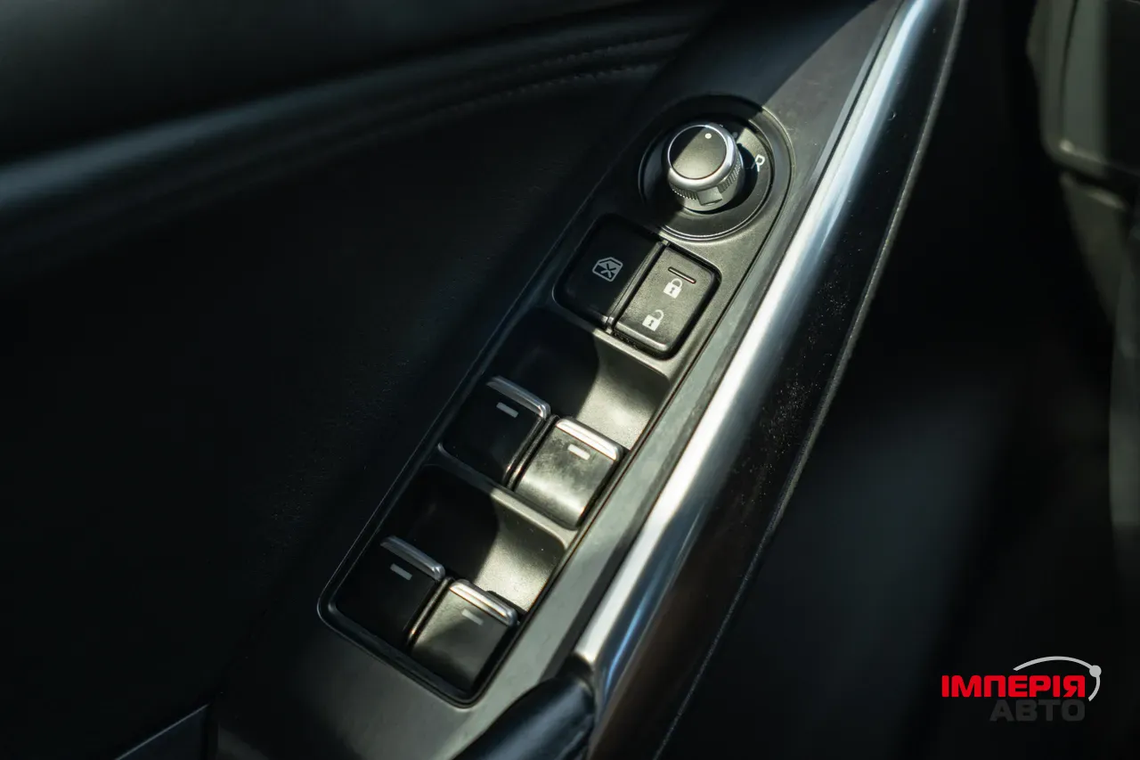 Mazda 6 - фото 15
