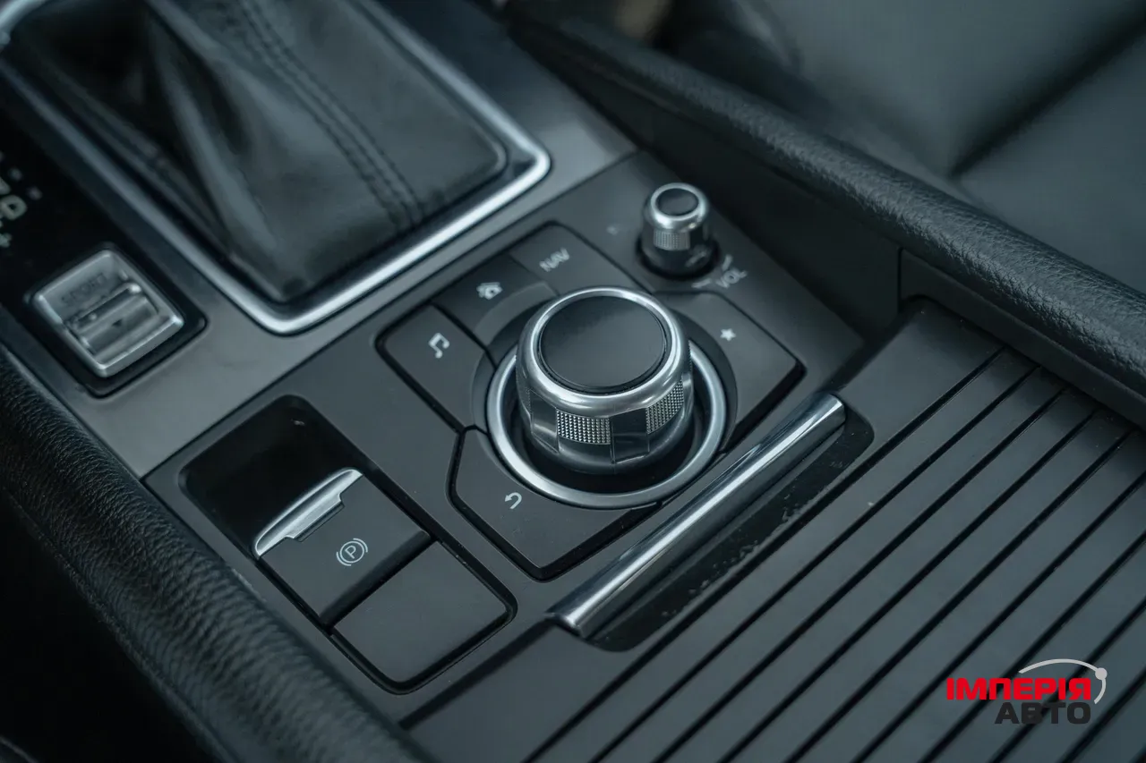 Mazda 6 - фото 27