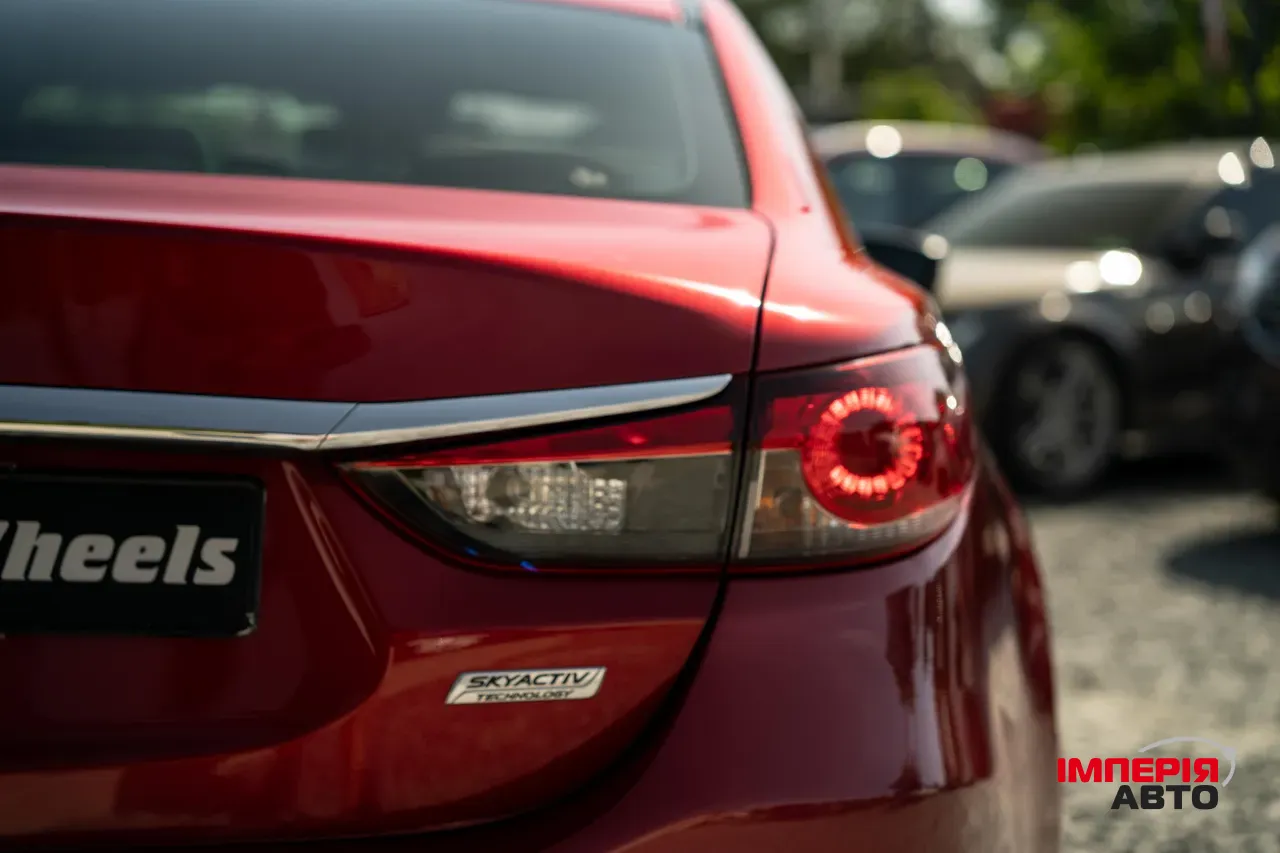 Mazda 6 - фото 8