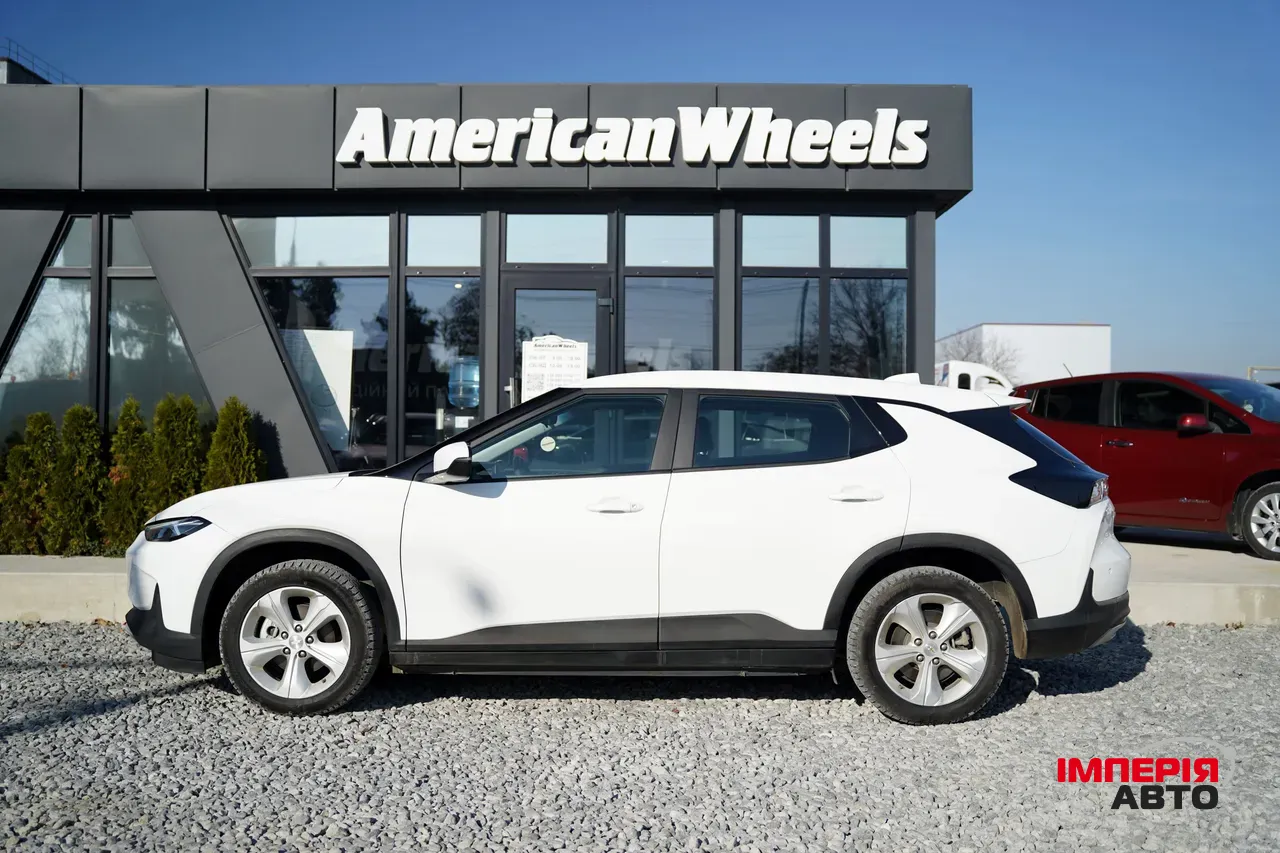 Chevrolet Menlo - фото 4