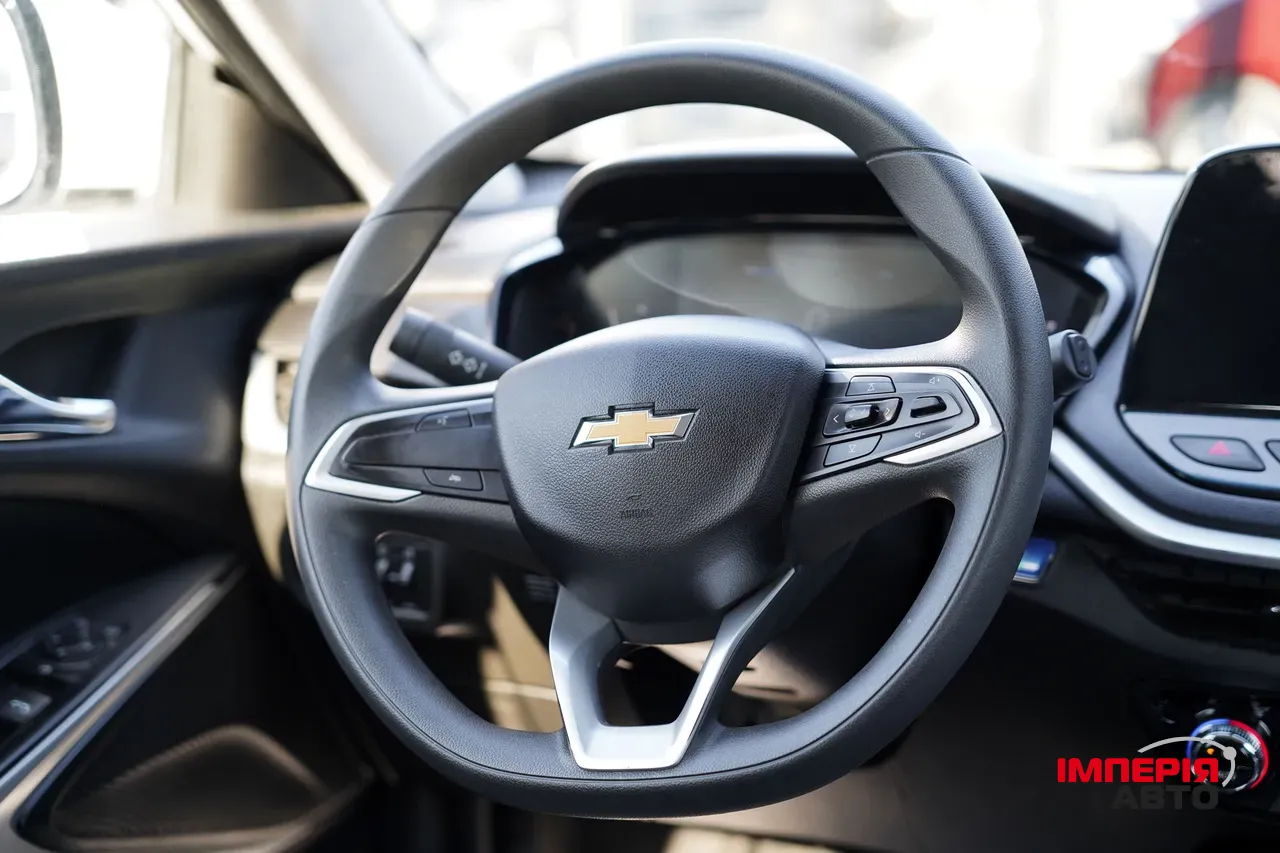 Chevrolet Menlo - фото 14