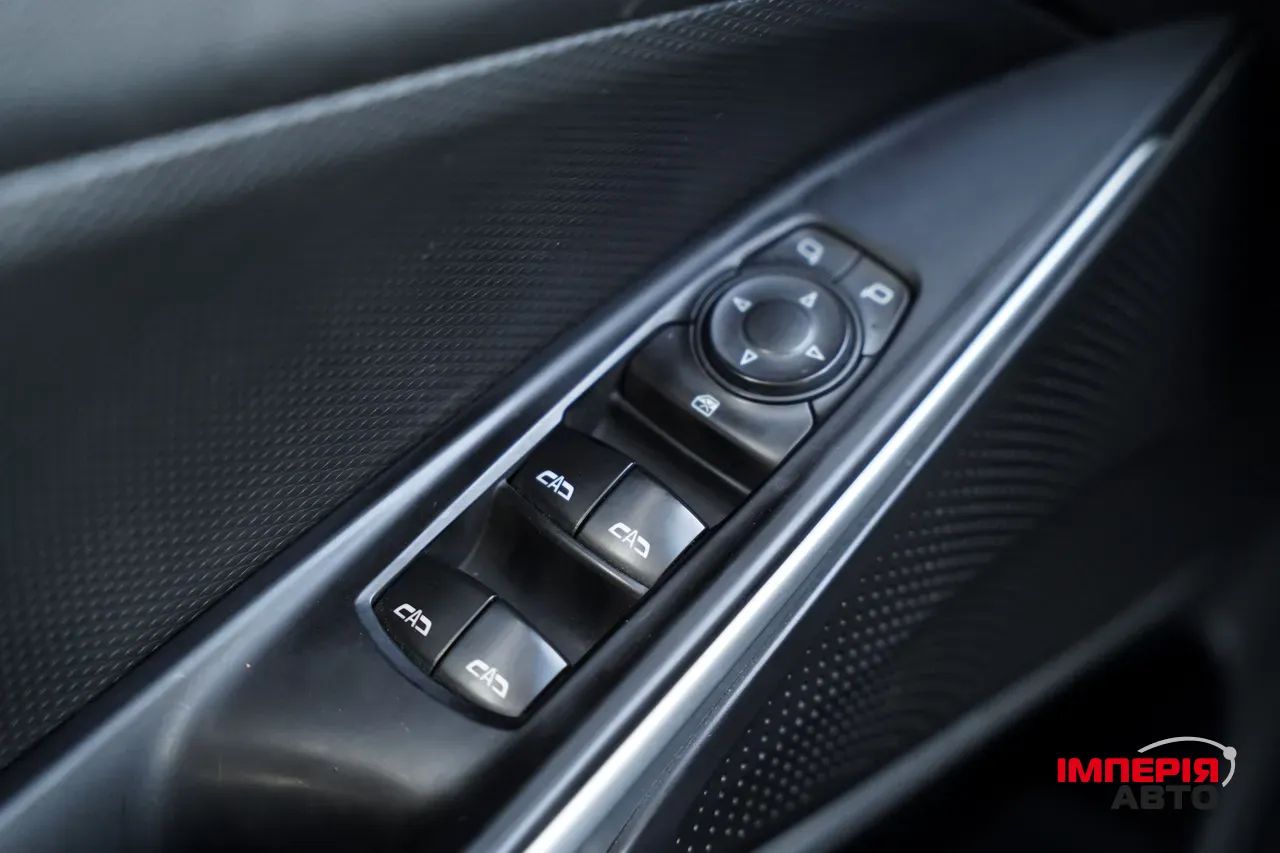 Chevrolet Menlo - фото 10