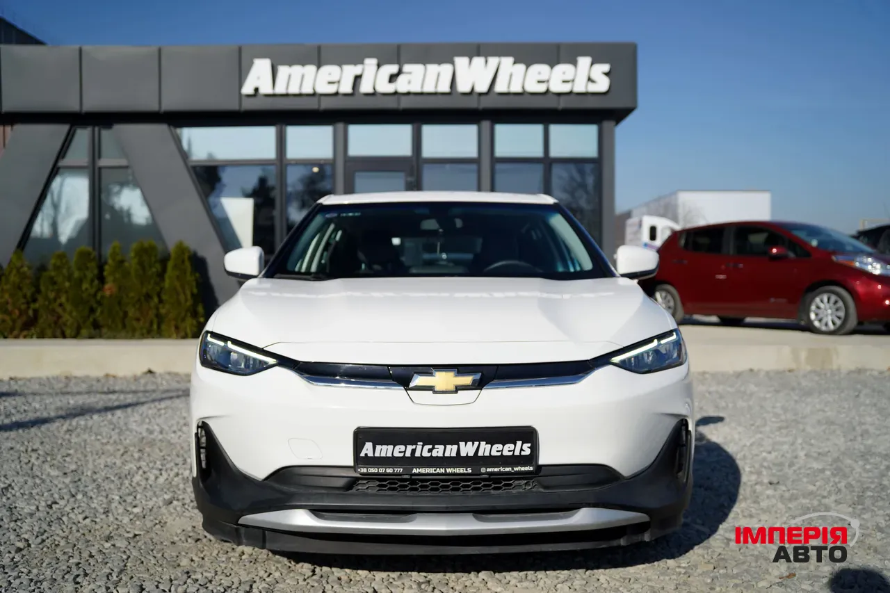 Chevrolet Menlo - фото 2