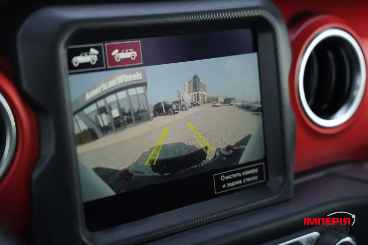 Jeep Wrangler - фото 26