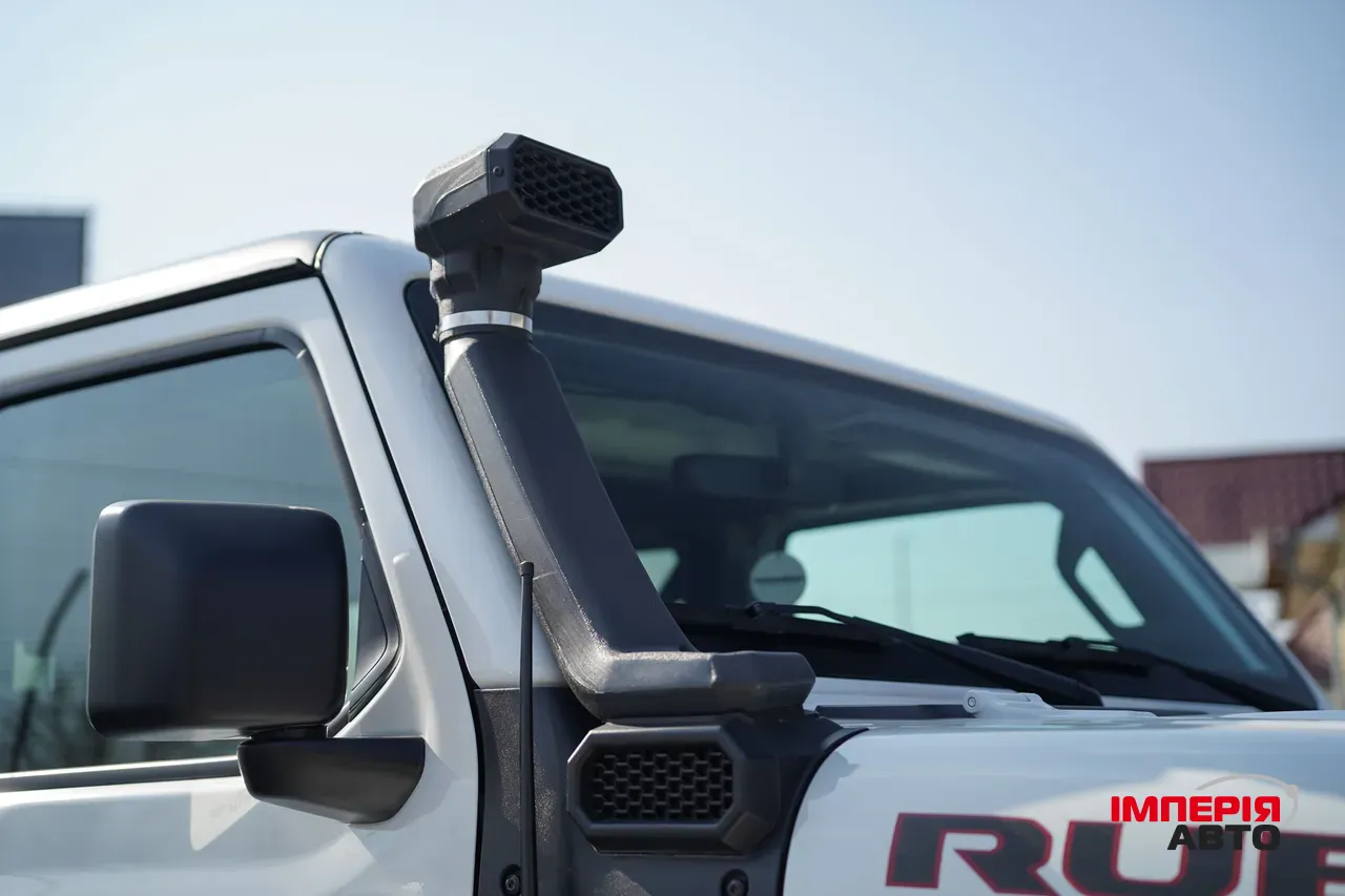 Jeep Wrangler - фото 10