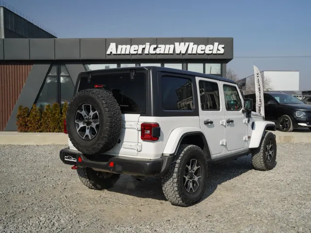 Jeep Wrangler - фото 5