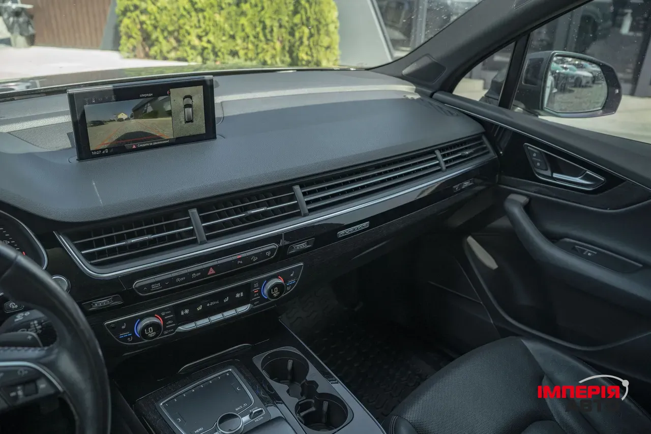 Audi Q7 - фото 50