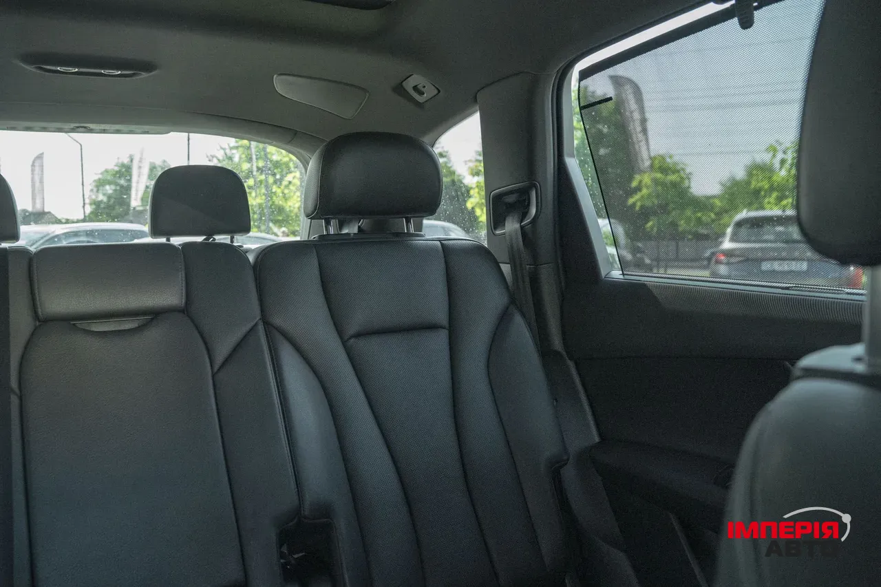 Audi Q7 - фото 59