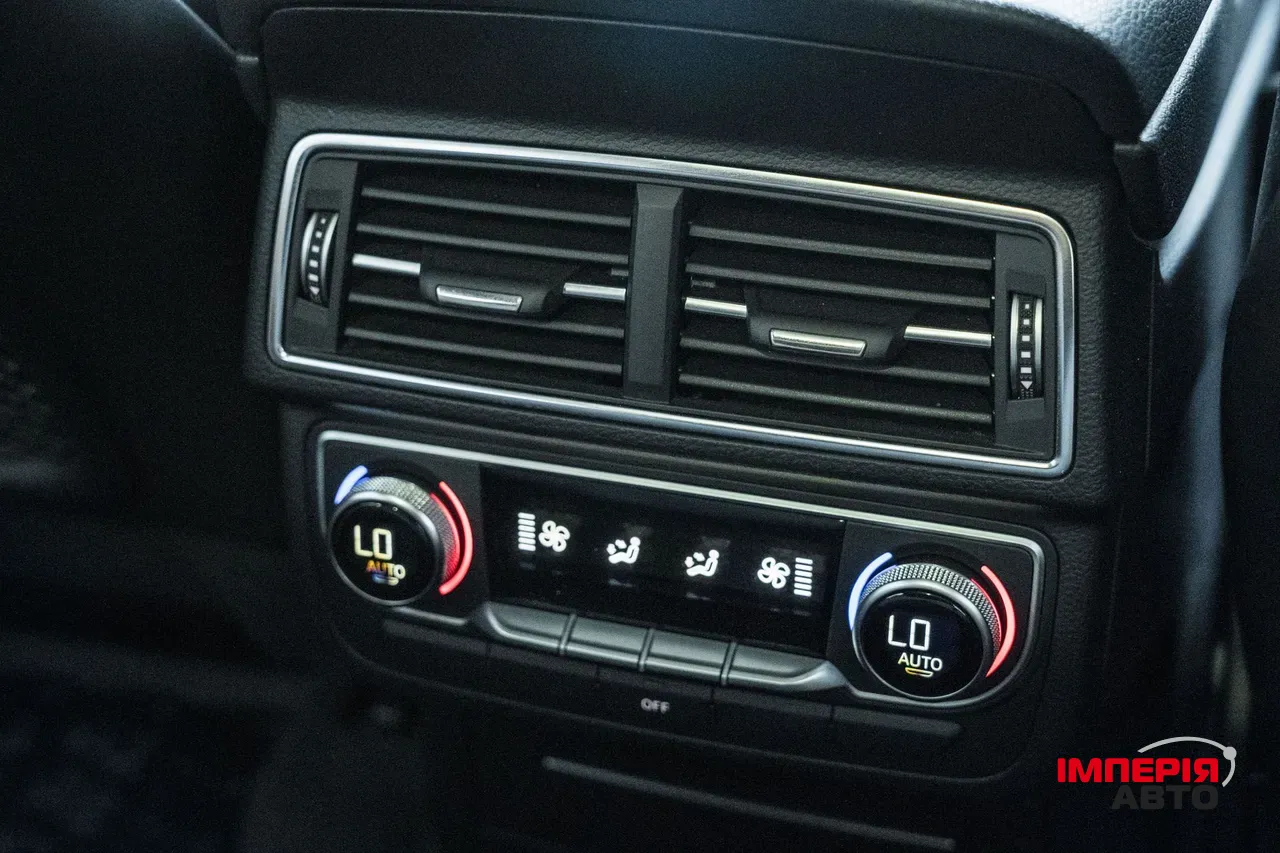 Audi Q7 - фото 60