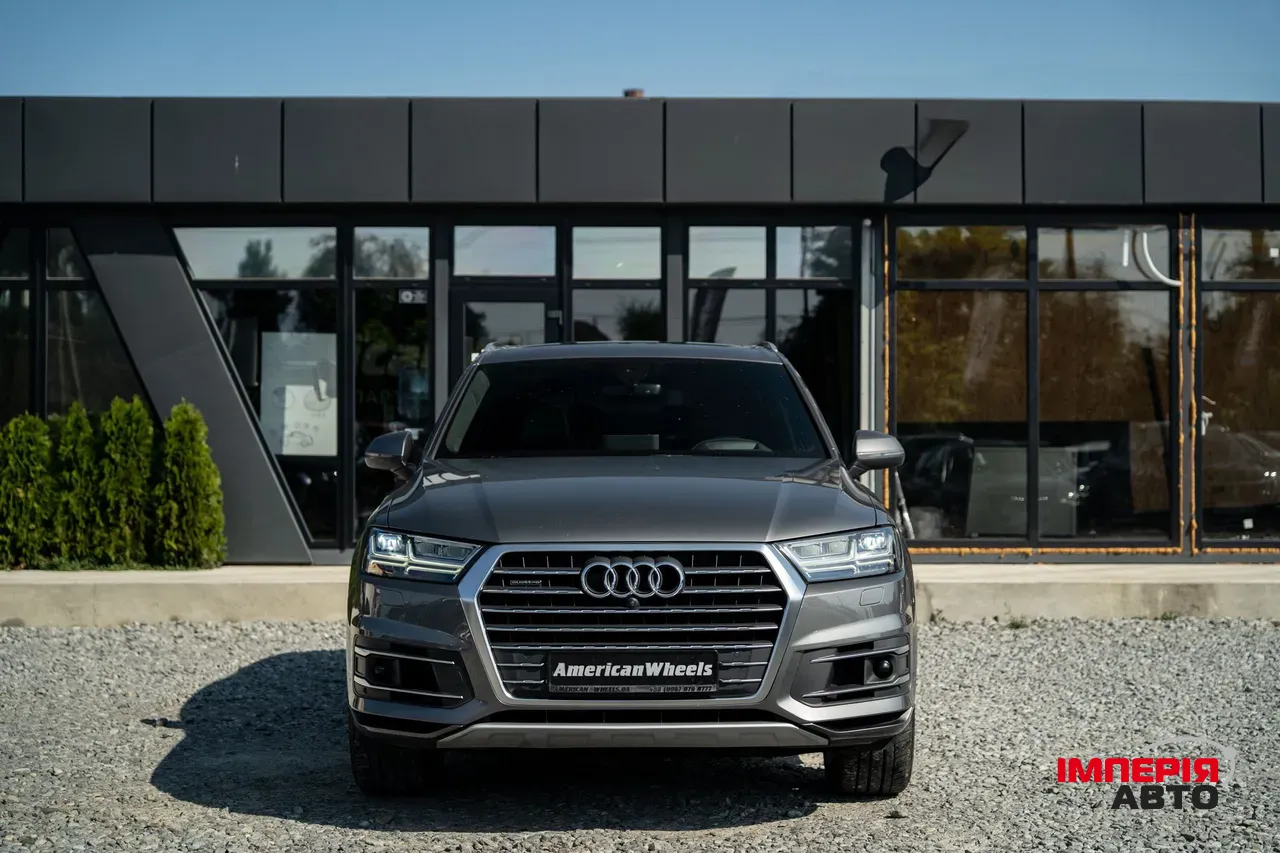 Audi Q7 - фото 2