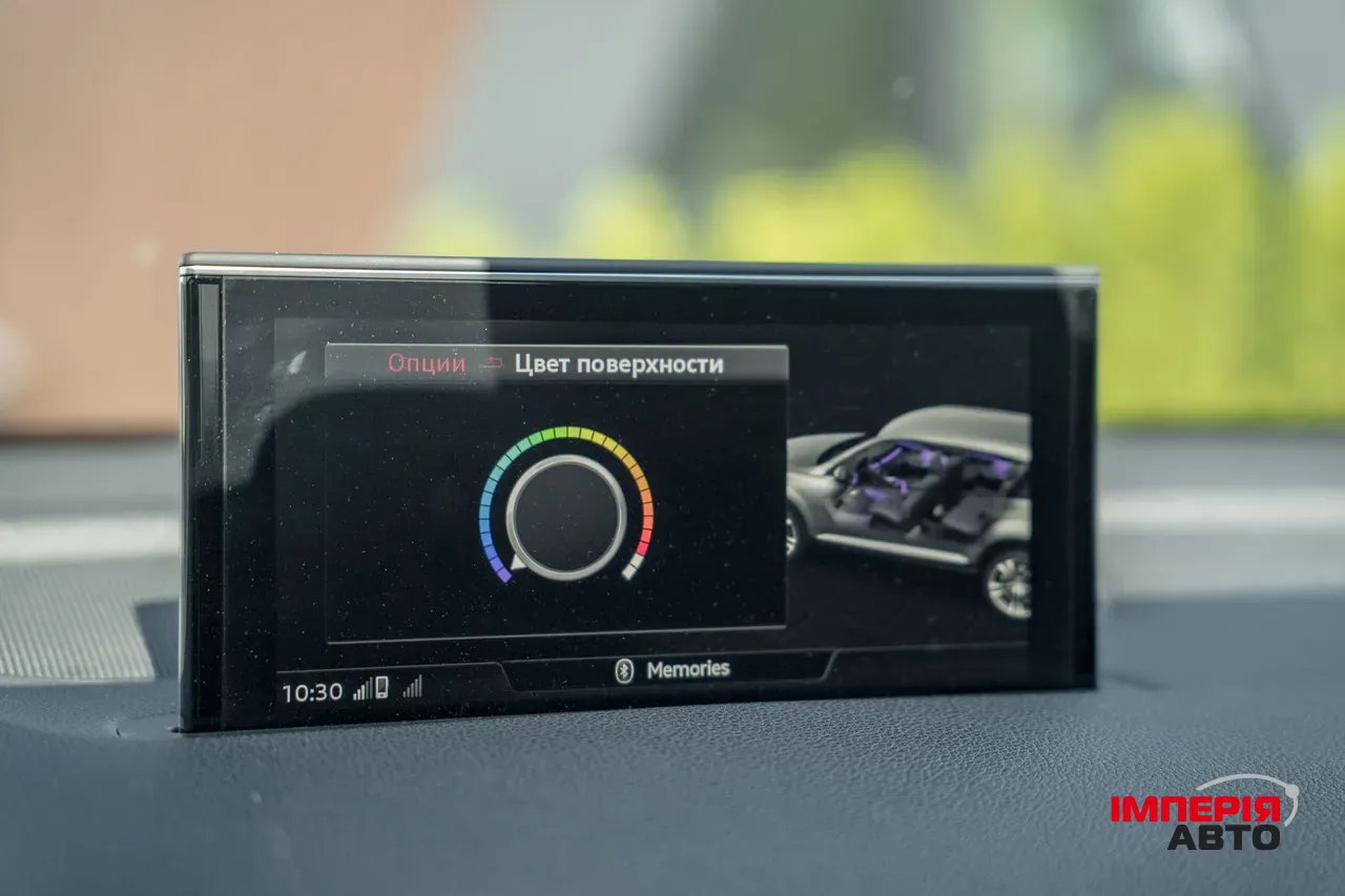 Audi Q7 - фото 44