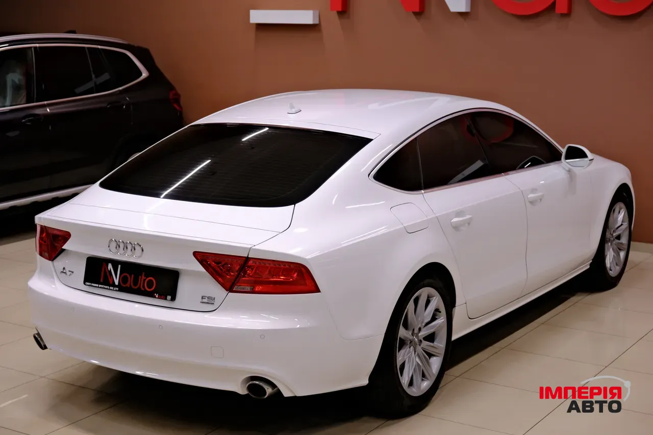 Audi A7 - фото 5