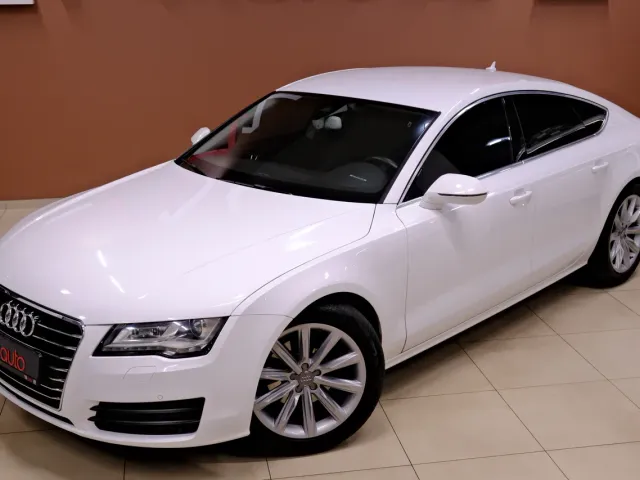 Audi A7 - фото 2