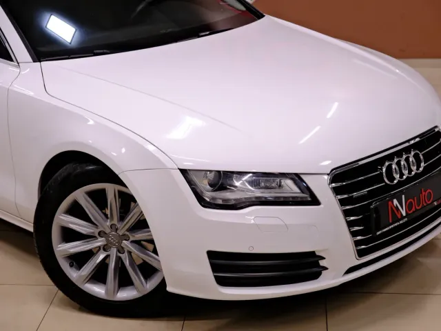 Audi A7 - фото 3