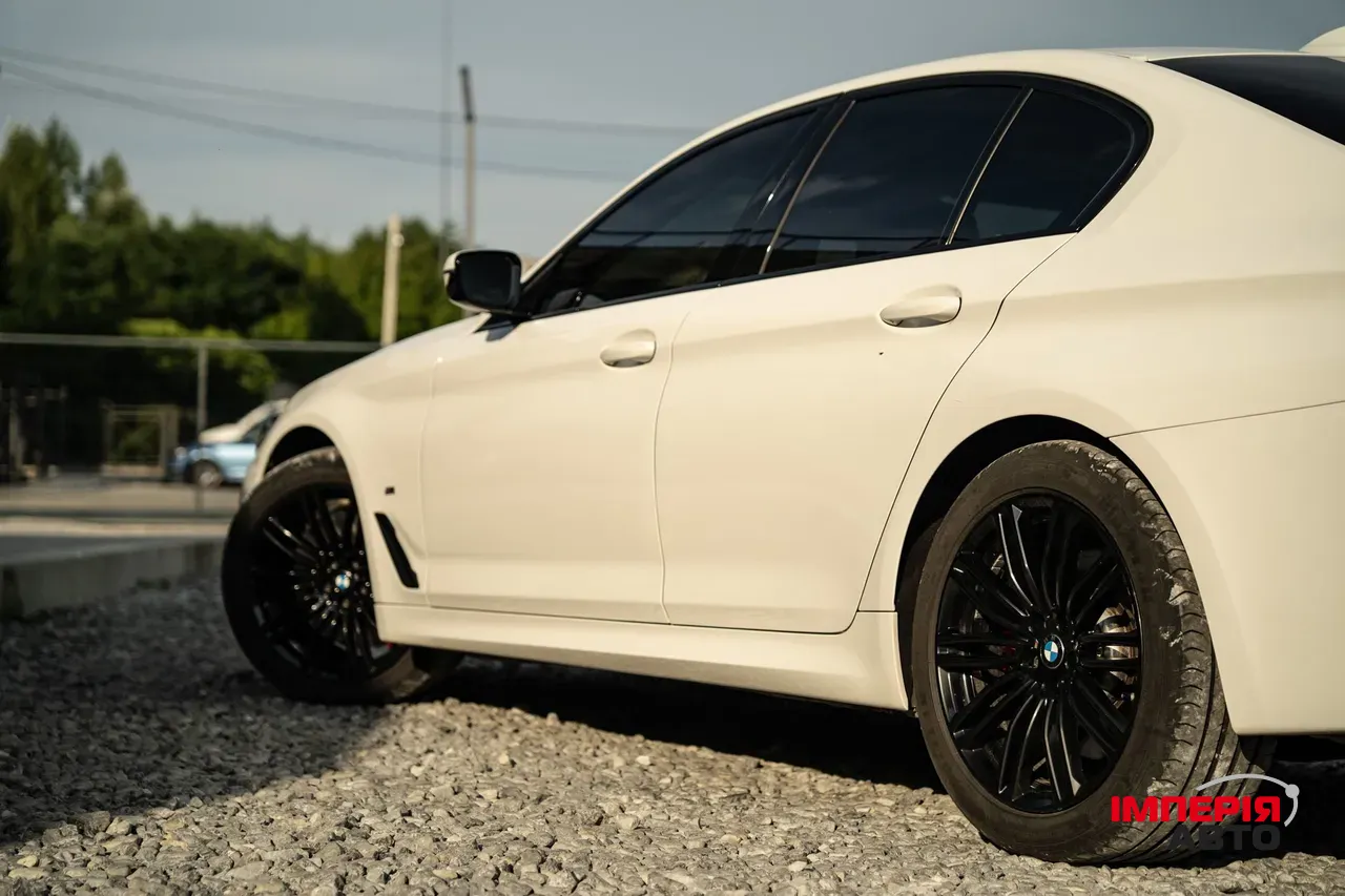 BMW 5 серії - фото 9