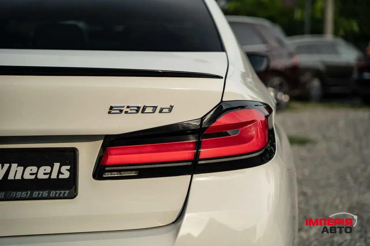 BMW 5 серії - фото 12