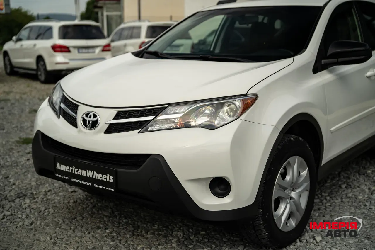 Toyota RAV4 - фото 22