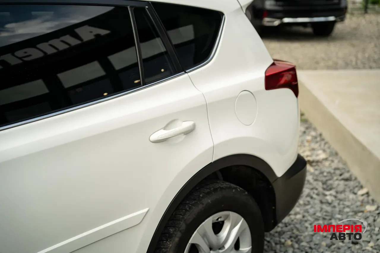 Toyota RAV4 - фото 23