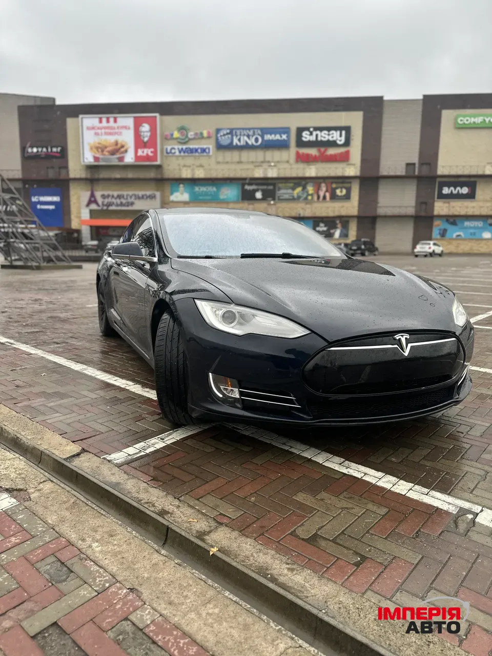 Tesla Model S - фото 10